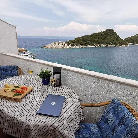 Marija 公寓 Lastovo